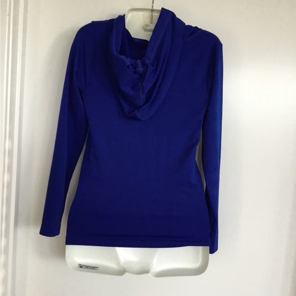 Colorful Black sweatshirt with Hoodie Size Small $25 - Picture 8 of 10